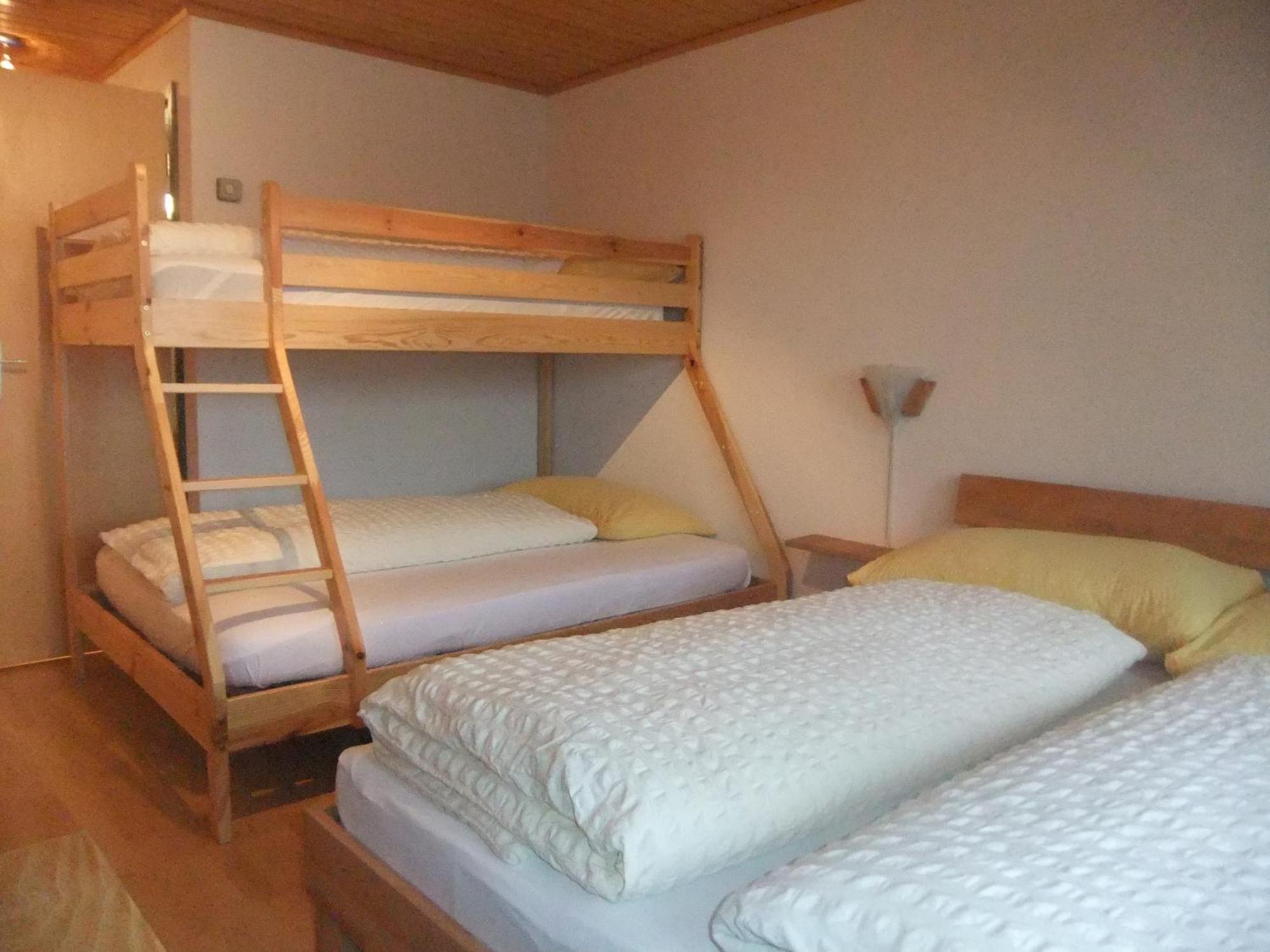 Hotel Weisshorn Goms الغرفة الصورة